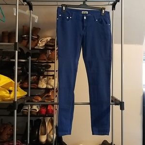 Women's straight leg pant